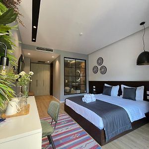 Retreat Apartments Choose Balkans